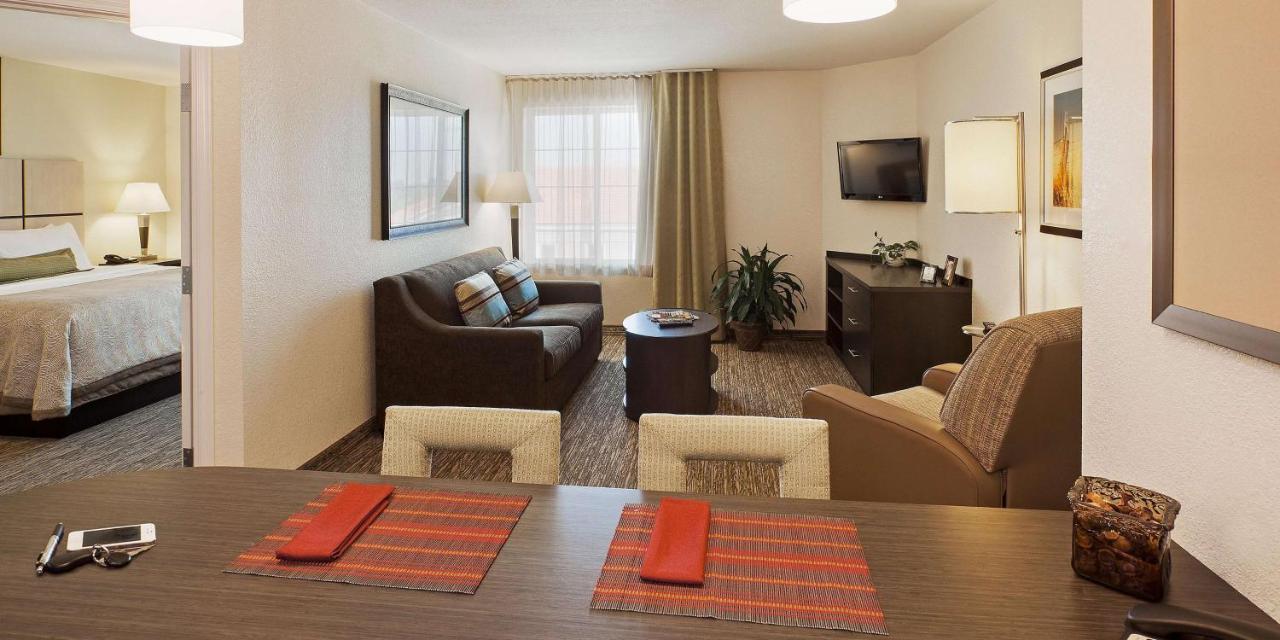 Sonesta Simply Suites Detroit Southfield Exterior photo