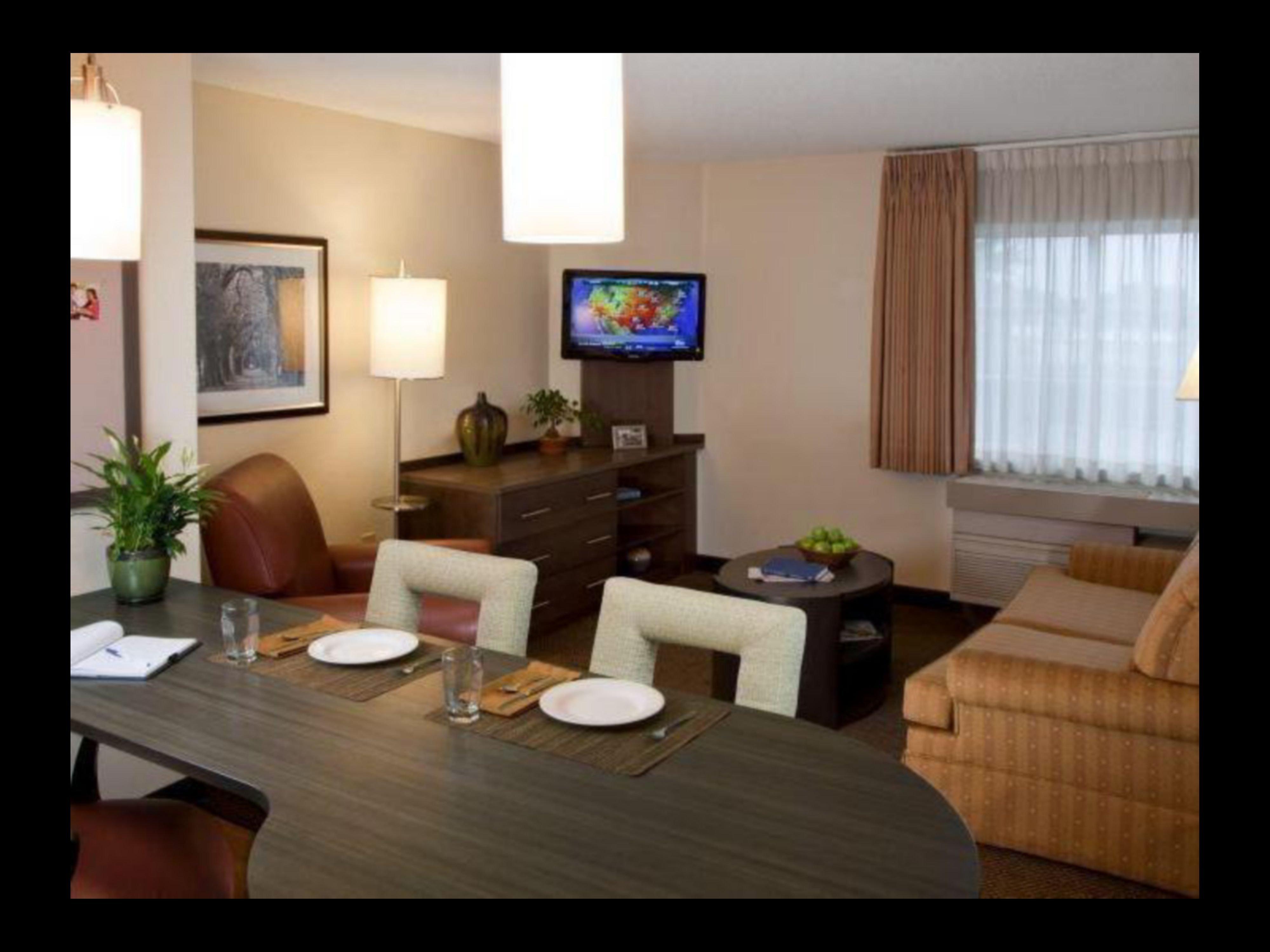 Sonesta Simply Suites Detroit Southfield Exterior photo