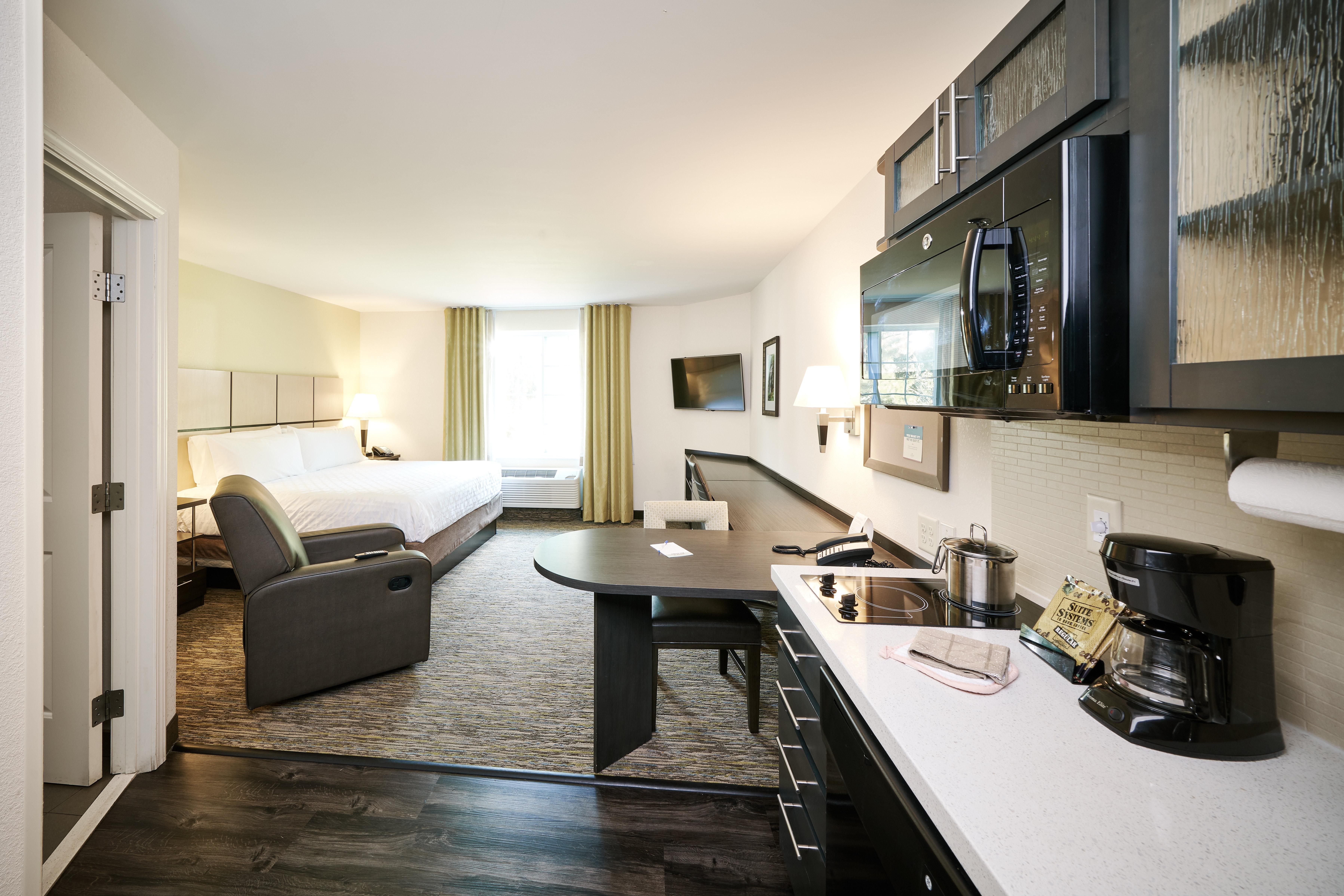Sonesta Simply Suites Detroit Southfield Exterior photo