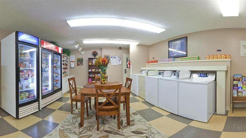 Sonesta Simply Suites Detroit Southfield Facilities photo