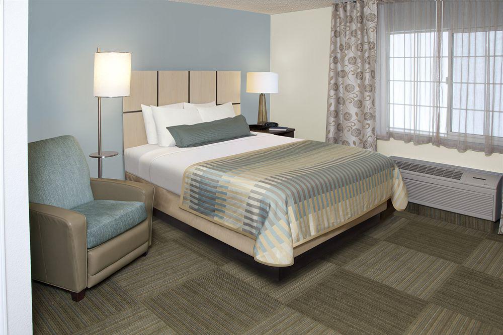 Sonesta Simply Suites Detroit Southfield Exterior photo